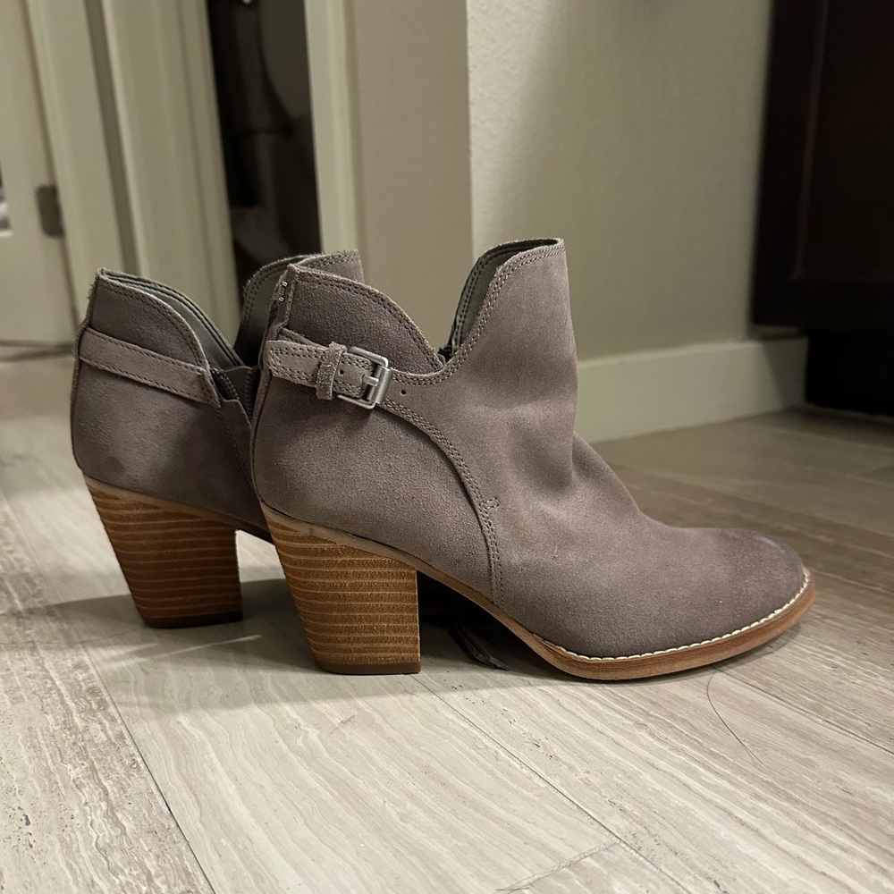 Sam Edelman heeled booties New never worn!